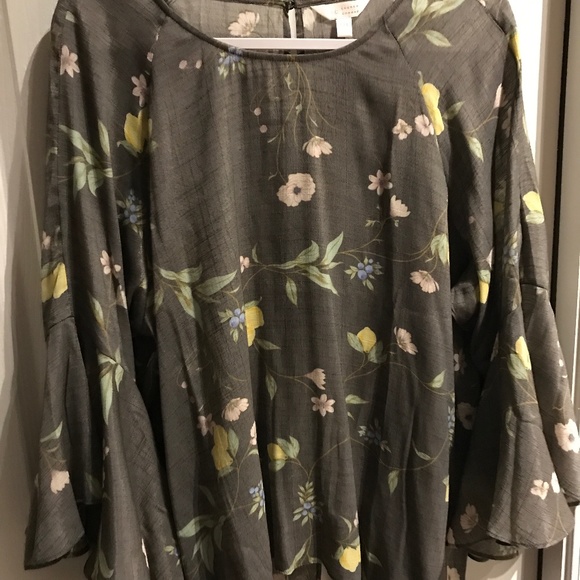 Laura Conrad Gray Lemons Flouncy Sleeves Beautiful Top Final Sale - Picture 1 of 7